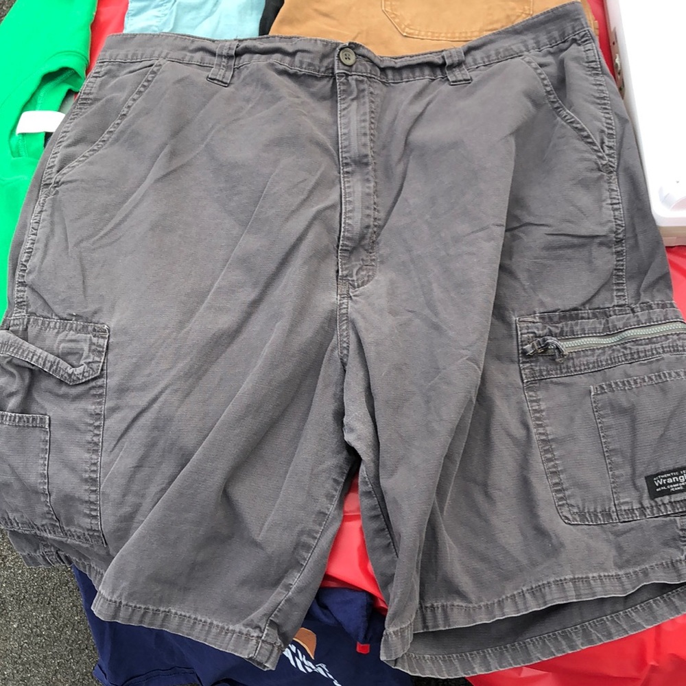 Wrangler Cargo shorts